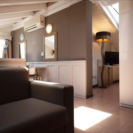 Hotel Lady Mary Milano Marittima Esterno foto