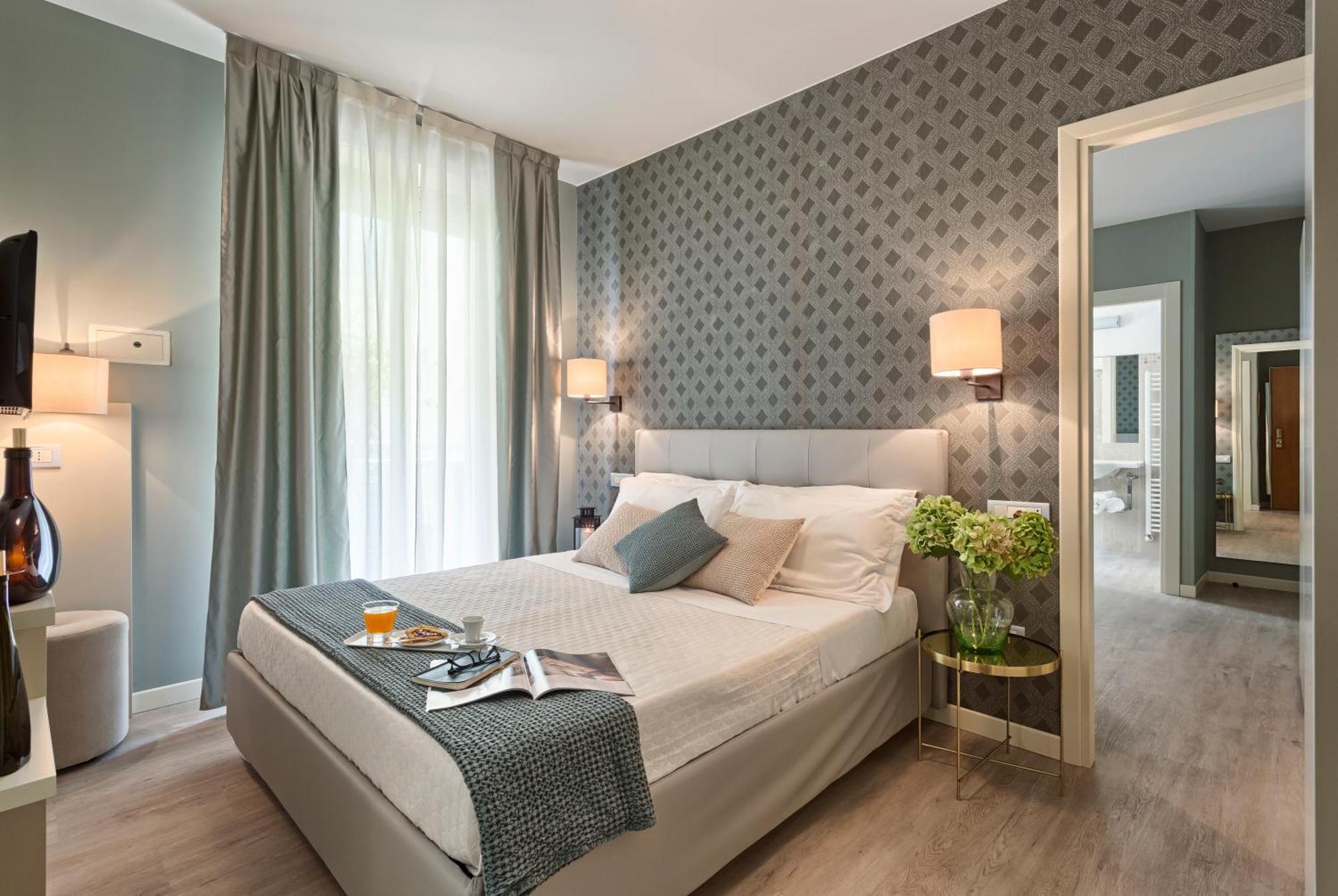 Hotel Lady Mary Milano Marittima Esterno foto
