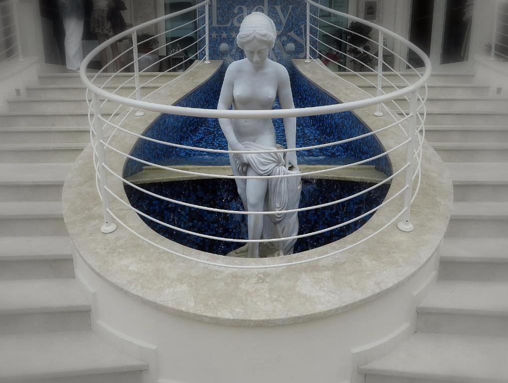 Hotel Lady Mary Milano Marittima Esterno foto